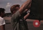 Image des aéronefs des États-Unis A-1E Vietnam, 1965, de la seconde 49 séquences d'archives historiques vidéo 65675045231