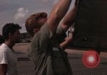 Image des aéronefs des États-Unis A-1E Vietnam, 1965, de la seconde 52 séquences d'archives historiques vidéo 65675045231