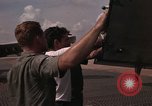 Image des aéronefs des États-Unis A-1E Vietnam, 1965, de la seconde 56 séquences d'archives historiques vidéo 65675045231