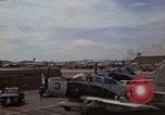 Standbild der US Air Force A-1E Vietnam, 1965, aus Sekunde 14 historischem Filmmaterial Videoclip 65675045234