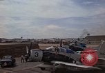 Standbild der US Air Force A-1E Vietnam, 1965, aus Sekunde 20 historischem Filmmaterial Videoclip 65675045234