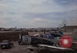 Standbild der US Air Force A-1E Vietnam, 1965, aus Sekunde 27 historischem Filmmaterial Videoclip 65675045234