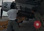Standbild der US Air Force A-1E Vietnam, 1965, aus Sekunde 21 historischem Filmmaterial Videoclip 65675045235