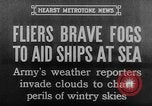 Image battant dans le brouillard United States USA, 1934, de la seconde 7 séquences d'archives historiques vidéo 65675045240