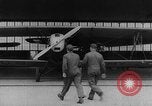 Image battant dans le brouillard United States USA, 1934, de la seconde 13 séquences d'archives historiques vidéo 65675045240
