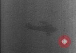 Image battant dans le brouillard United States USA, 1934, de la seconde 51 séquences d'archives historiques vidéo 65675045240