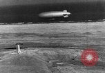Standbild Wright Brothers Kitty Hawk North Carolina USA, 1934, aus Sekunde 16 historischem Filmmaterial Videoclip 65675045243