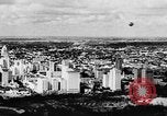 Standbild strafing Praxis Chapman Field Florida USA, 1934, aus Sekunde 24 historischem Filmmaterial Videoclip 65675045248