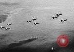 Standbild strafing Praxis Chapman Field Florida USA, 1934, aus Sekunde 32 historischem Filmmaterial Videoclip 65675045248