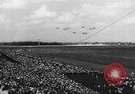 Standbild Air Show Cleveland Ohio USA, 1934, aus Sekunde 14 historischem Filmmaterial Videoclip 65675045250