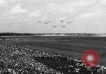 Standbild Air Show Cleveland Ohio USA, 1934, aus Sekunde 15 historischem Filmmaterial Videoclip 65675045250