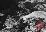 Standbild Bomber Yosemite National Park California USA, 1934, aus Sekunde 25 historischem Filmmaterial Videoclip 65675045251