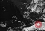 Standbild Bomber Yosemite National Park California USA, 1934, aus Sekunde 29 historischem Filmmaterial Videoclip 65675045251