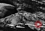 Standbild Bomber Yosemite National Park California USA, 1934, aus Sekunde 30 historischem Filmmaterial Videoclip 65675045251