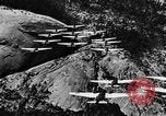 Standbild Bomber Yosemite National Park California USA, 1934, aus Sekunde 33 historischem Filmmaterial Videoclip 65675045251