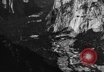Standbild Bomber Yosemite National Park California USA, 1934, aus Sekunde 36 historischem Filmmaterial Videoclip 65675045251