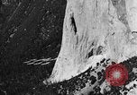 Standbild Bomber Yosemite National Park California USA, 1934, aus Sekunde 44 historischem Filmmaterial Videoclip 65675045251