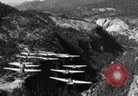 Standbild Bomber Yosemite National Park California USA, 1934, aus Sekunde 48 historischem Filmmaterial Videoclip 65675045251