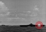 Standbild United States Navy Pazifik, 1945, aus Sekunde 32 historischem Filmmaterial Videoclip 65675045259