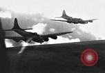 Immagine di Boeing B-17 Flying Fortress Europa, 1942, secondo 20 filmato di repertorio 65675045269