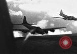 Immagine di Boeing B-17 Flying Fortress Europa, 1942, secondo 22 filmato di repertorio 65675045269