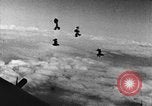 Immagine di Boeing B-17 Flying fortezze Europa, 1942, secondo 28 filmato di repertorio 65675045270