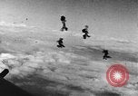 Immagine di Boeing B-17 Flying fortezze Europa, 1942, secondo 29 filmato di repertorio 65675045270