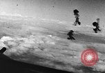 Immagine di Boeing B-17 Flying fortezze Europa, 1942, secondo 30 filmato di repertorio 65675045270