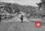 Standbild USA Soldaten Baguio Philippinen, 1945, aus Sekunde 41 historischem Filmmaterial Videoclip 65675045280