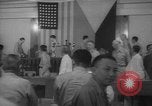Immagine di General Douglas MacArthur Manila Filippine, 1945, secondo 11 filmato di repertorio 65675045296