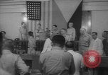 Immagine di General Douglas MacArthur Manila Filippine, 1945, secondo 16 filmato di repertorio 65675045296