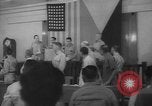Immagine di General Douglas MacArthur Manila Filippine, 1945, secondo 22 filmato di repertorio 65675045296