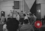 Immagine di General Douglas MacArthur Manila Filippine, 1945, secondo 25 filmato di repertorio 65675045296
