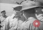 Immagine di General Douglas MacArthur Manila Filippine, 1945, secondo 14 filmato di repertorio 65675045297