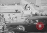Immagine di General Douglas MacArthur Manila Filippine, 1945, secondo 42 filmato di repertorio 65675045297