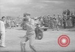 Immagine di General Douglas MacArthur Manila Filippine, 1945, secondo 53 filmato di repertorio 65675045297