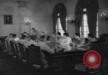 Immagine di Riunione della commissione Manila Filippine, 1945, secondo 6 filmato di repertorio 65675045299
