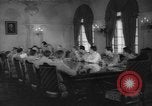 Immagine di Riunione della commissione Manila Filippine, 1945, secondo 10 filmato di repertorio 65675045299