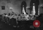 Immagine di Riunione della commissione Manila Filippine, 1945, secondo 13 filmato di repertorio 65675045299