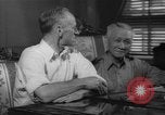 Immagine di Riunione della commissione Manila Filippine, 1945, secondo 37 filmato di repertorio 65675045299