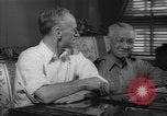 Immagine di Riunione della commissione Manila Filippine, 1945, secondo 38 filmato di repertorio 65675045299