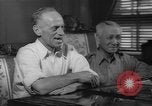 Immagine di Riunione della commissione Manila Filippine, 1945, secondo 40 filmato di repertorio 65675045299