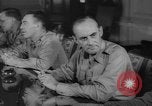 Immagine di Riunione della commissione Manila Filippine, 1945, secondo 51 filmato di repertorio 65675045299