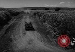 Immagine di Officer ispeziona Indie occidentali, 1958, secondo 9 filmato di repertorio 65675045307