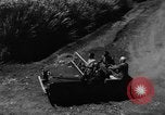 Immagine di Officer ispeziona Indie occidentali, 1958, secondo 14 filmato di repertorio 65675045307