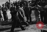 Immagine di Officer ispeziona Indie occidentali, 1958, secondo 52 filmato di repertorio 65675045307
