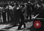 Immagine di Officer ispeziona Indie occidentali, 1958, secondo 56 filmato di repertorio 65675045307