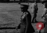 Immagine di Officer Indie occidentali, 1958, secondo 11 filmato di repertorio 65675045308