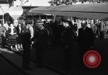 Immagine di Officer Indie occidentali, 1958, secondo 4 filmato di repertorio 65675045309