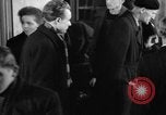Immagine di I rifugiati tedeschi Germania, 1953, secondo 16 filmato di repertorio 65675045315